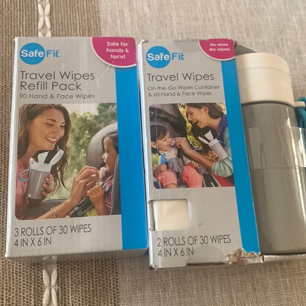 Safefit travel wipe set